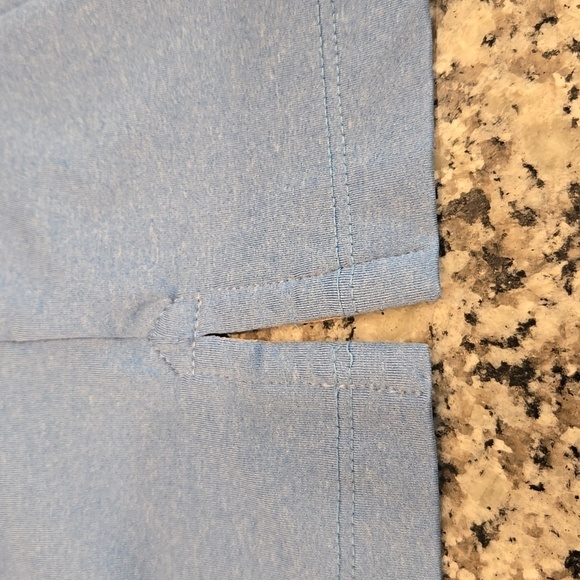 JOHNNIE-O MEN'S PERFORMANCE BLUE GOLF POLO. SIZE X-LARGE. - Picture 6 of 7